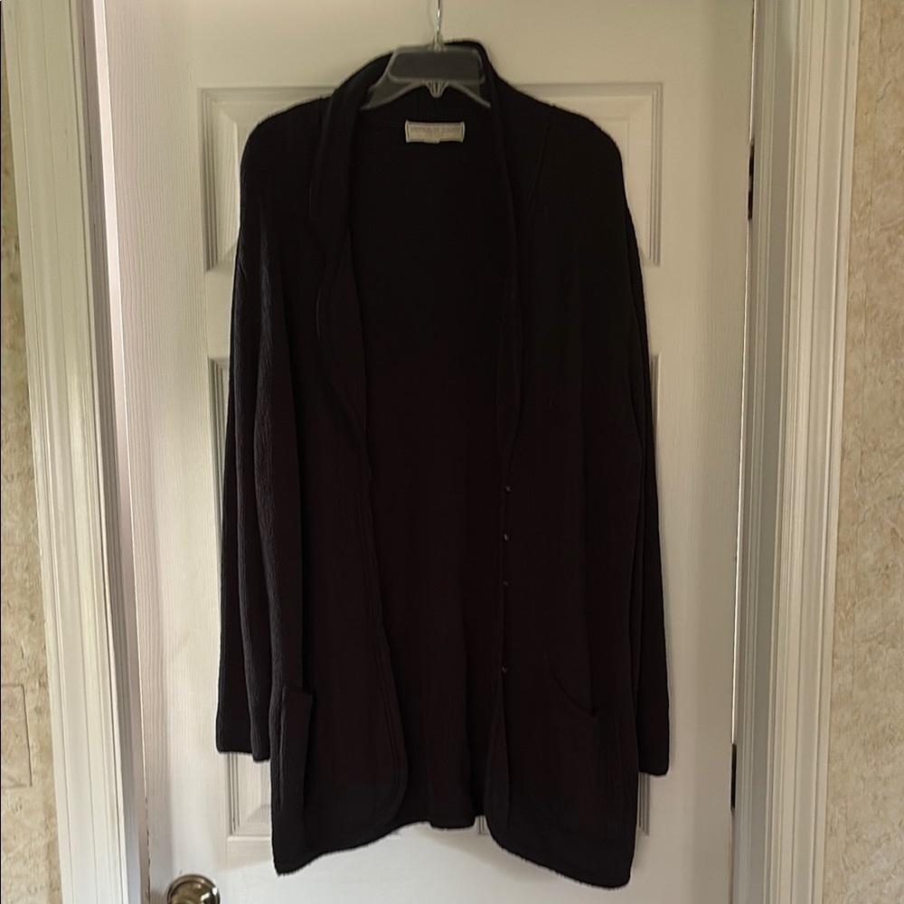 Elegant Black Cardigan Sweater for Timeless Comfort
